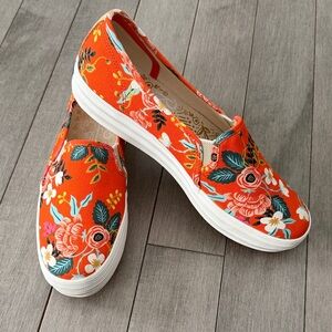 Keds X Rifle Paper Co. Triple Deck Floral Slip On Sneakers in Birch Red, Size 10